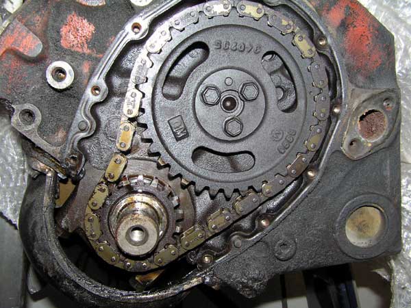 1967 Chevrolet Camaro restoration - engine - timing chain